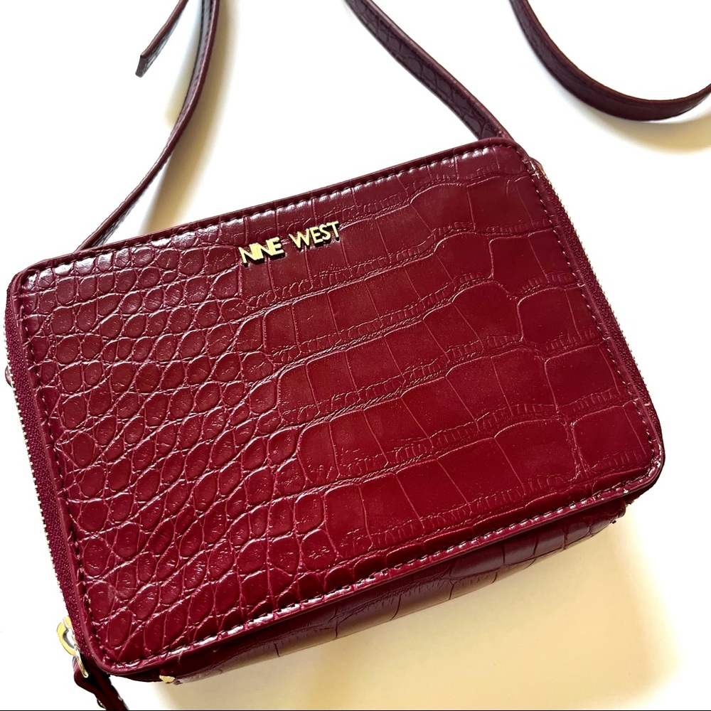Nine West crossbody purse